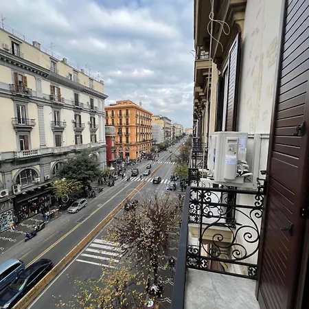 Casa Imperatore 4* נאפולי